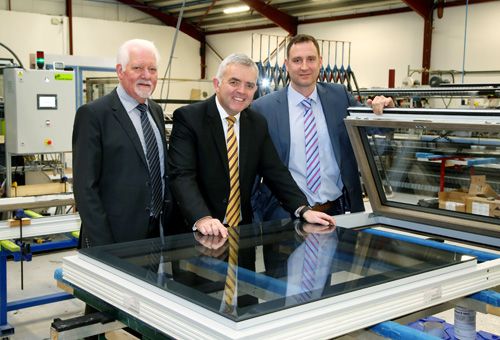 Apeer recently received a visit from the NI Department of Enterprise, Trade and Investment minister, Jonathan Bell, (centre) ahead of plans for significant future investment in the business