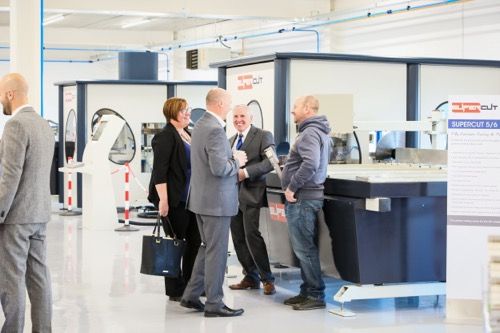 Tours of the new Liniar House facility included the Avantek Machinery showroom