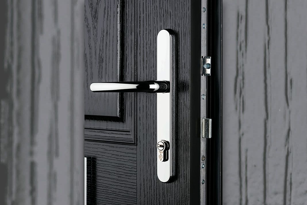 Apeer upgrades composite door offer with new hardware range | Glass ...