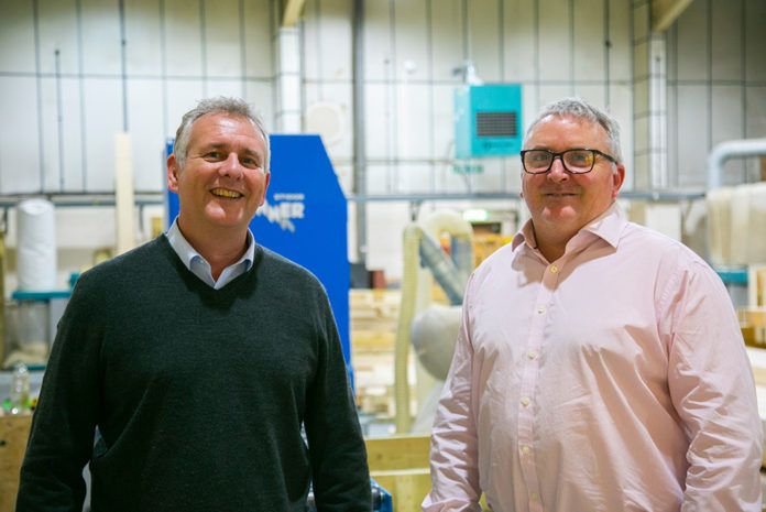 Sales director, Ian Cowling (L) and Scott Hawkings, MD of Eco-Logic Roofing