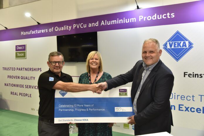 VEKA and Direct Trade (Yorkshire) Ltd celebrate new 10-year partnership agreement at FIT Show 2025