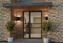 AluK enhances Heritage door system