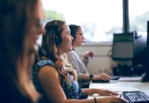 Insight Data celebrates 1,000 active Salestracker users