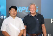 Emplas celebrates two long-serving employees